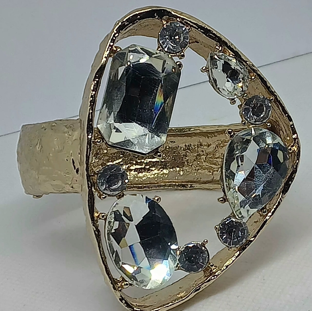 Crazy Crystal Statement Goldtone  Gemstone Clip Hinge Bracelet - Picture 6 of 12